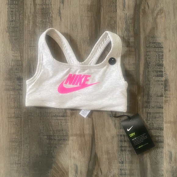 Nike Girls Sports bra - Picture 2 of 3